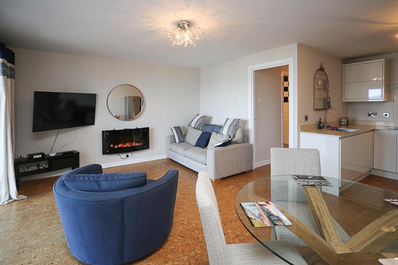 Apartament Holywood Sea Renity Zewnętrze zdjęcie